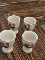 4er Set Vintage Porzellan Eierbecher mit Hahn Top Zustand.