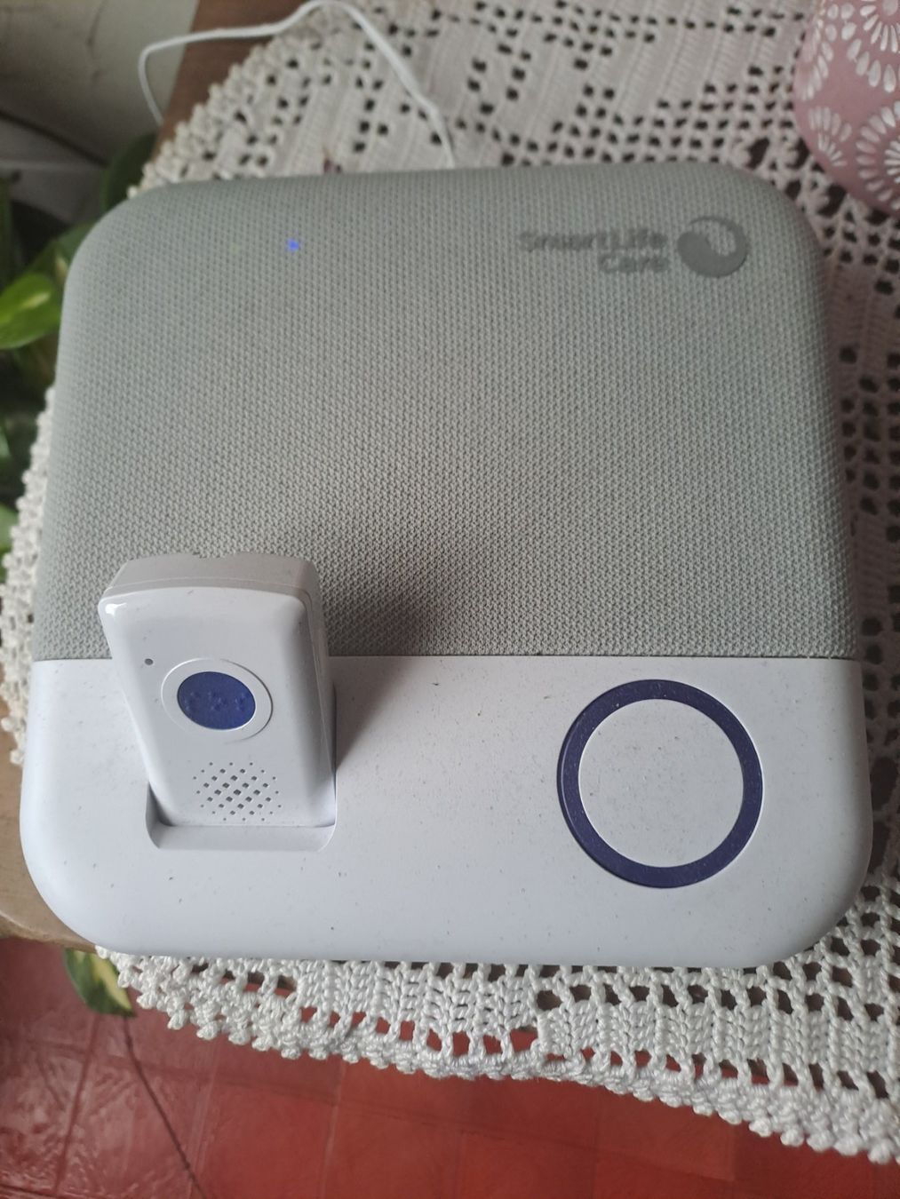 SmartLife Care Sistemi d'allarme: Notrufgerät Smart Life Care – Nuovo (secondo la descrizione) da Gossau SG venduto da flufi06 1