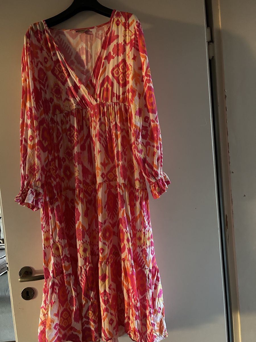 Vestiti: Luftiges, neues Sommerkleid grösse 40 – Nuovo (secondo la descrizione) da Zürich venduto da CapaulM 1