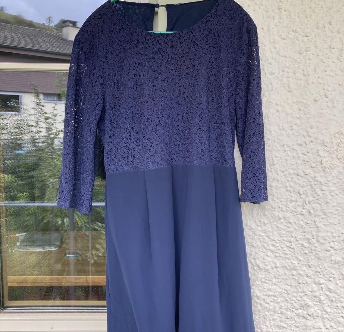 Vestiti: festliches Kleid – Nuovo (secondo la descrizione) da Magden venduto da leo_c8bc