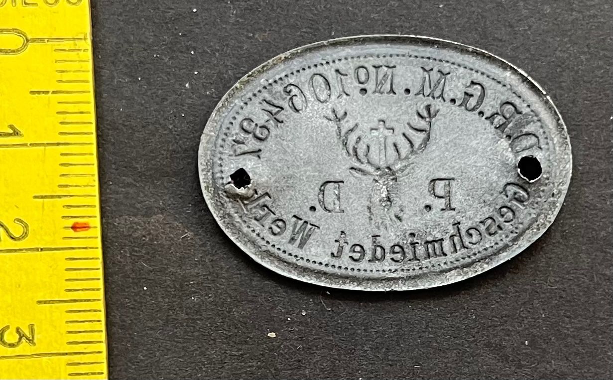 Placchette & Badge: Hirschkopf, P. D. Plakette, Emblem Kaffeemühle – Usato da Ostermundigen venduto da DaxKarten-75 1