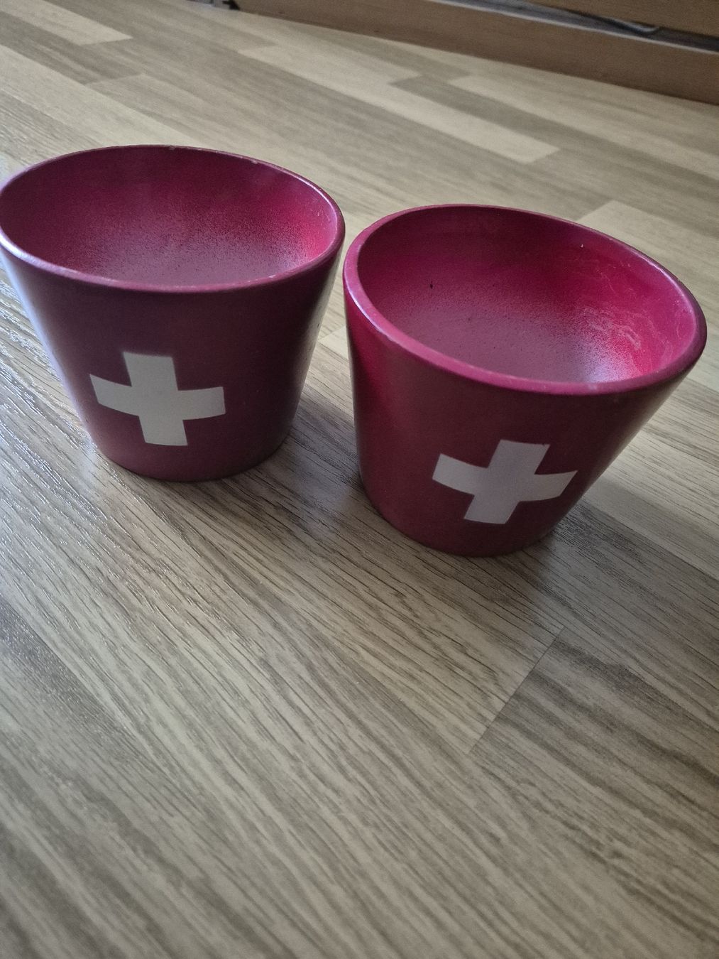 Blumentöpfe: 2er Set Blumentöpfe – Gebraucht aus Langenthal von Polarisstern