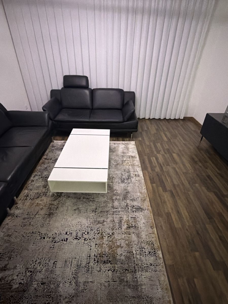 Tables: Moderner Couchtisch Weiss – D'occasion à Buchs SG par ei2_wc28 1