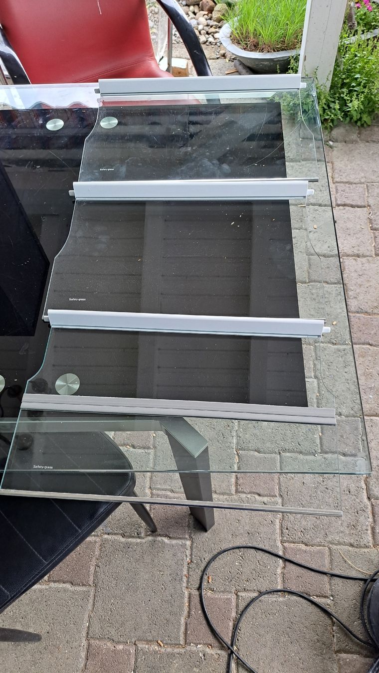 Bauknecht Frigoriferi: Kühlschrank Bauknecht Tablare Glas – Usato da Bischofszell venduto da Haetti0