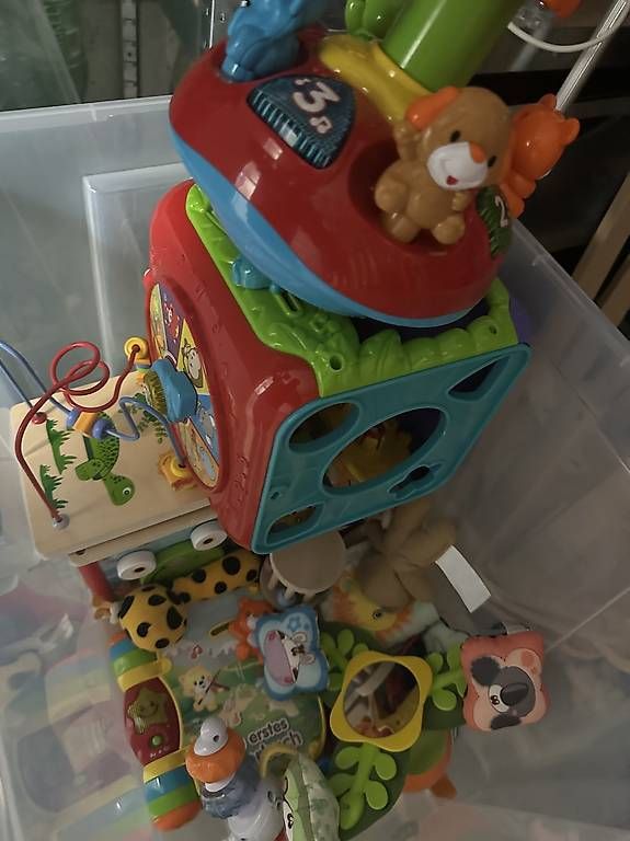 Giocattoli: Kinder Spielzeug – Usato da St. Gallen venduto da eren9