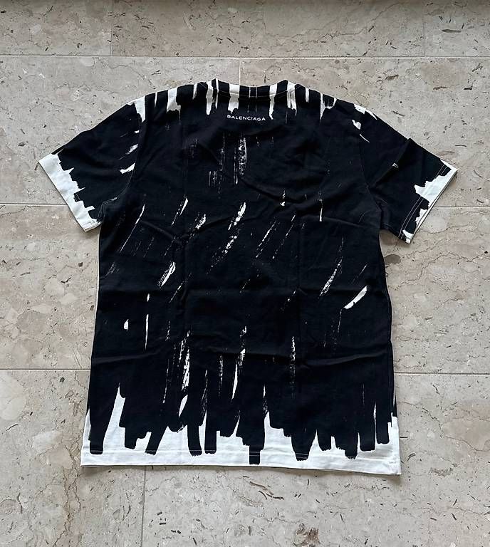 Balenciaga T-shirts: Balenciaga Tshirt – Neuf (Voir description) à Kilchberg ZH par eti_m9g8 1