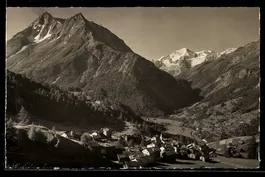 AK La Sage, Village et montagnes