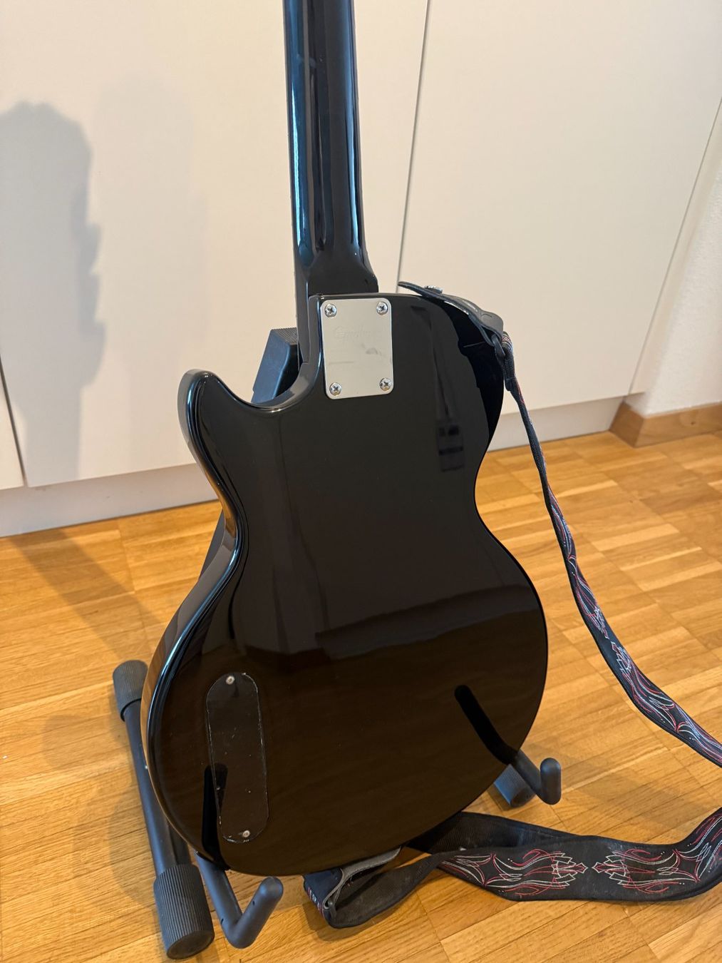 Epiphone Strumenti musicali: Gibson Epiphone Junior Electric Guitar – Usato da Gland venduto da bfranck 4