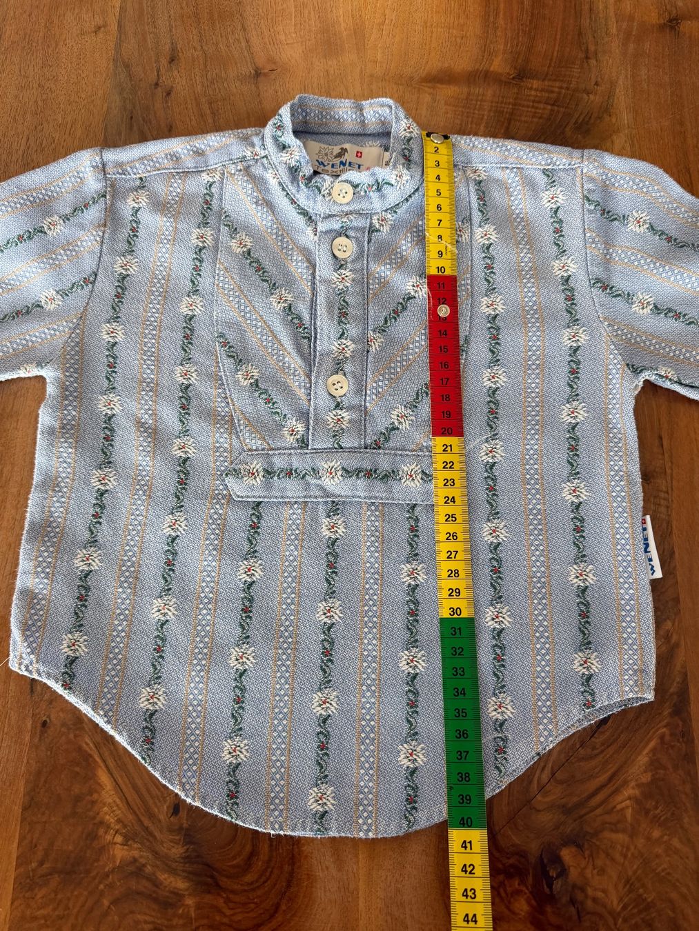 Edelweiss Hemden, T-Shirts & Polos: Edelweiss-Hemd, Grösse 86 – Gebraucht aus Haslen AI von s176 2