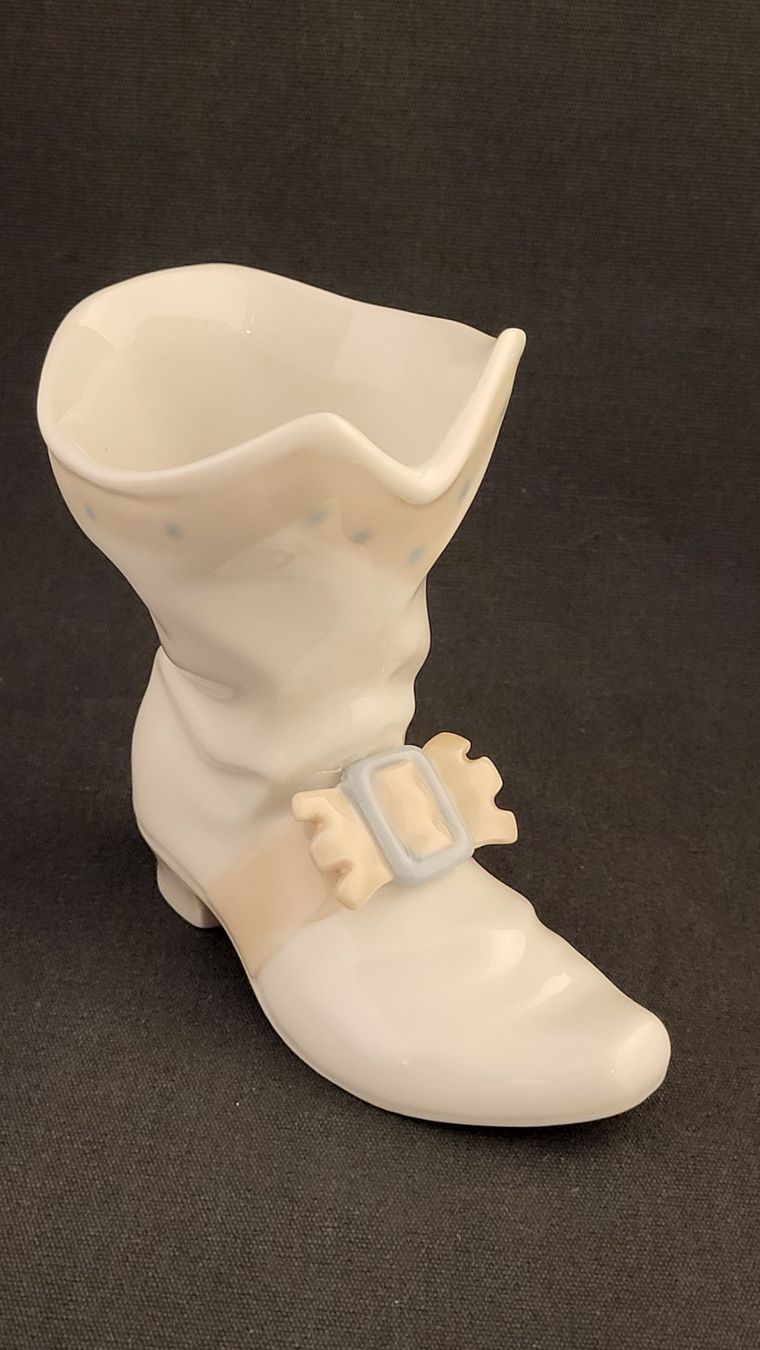 Lladro Figuren: Stiefel-Vase NAO – Gebraucht aus Basel von spinne02 4