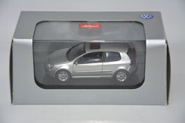 VW Golf V 2003 , Schuco , 1:43
