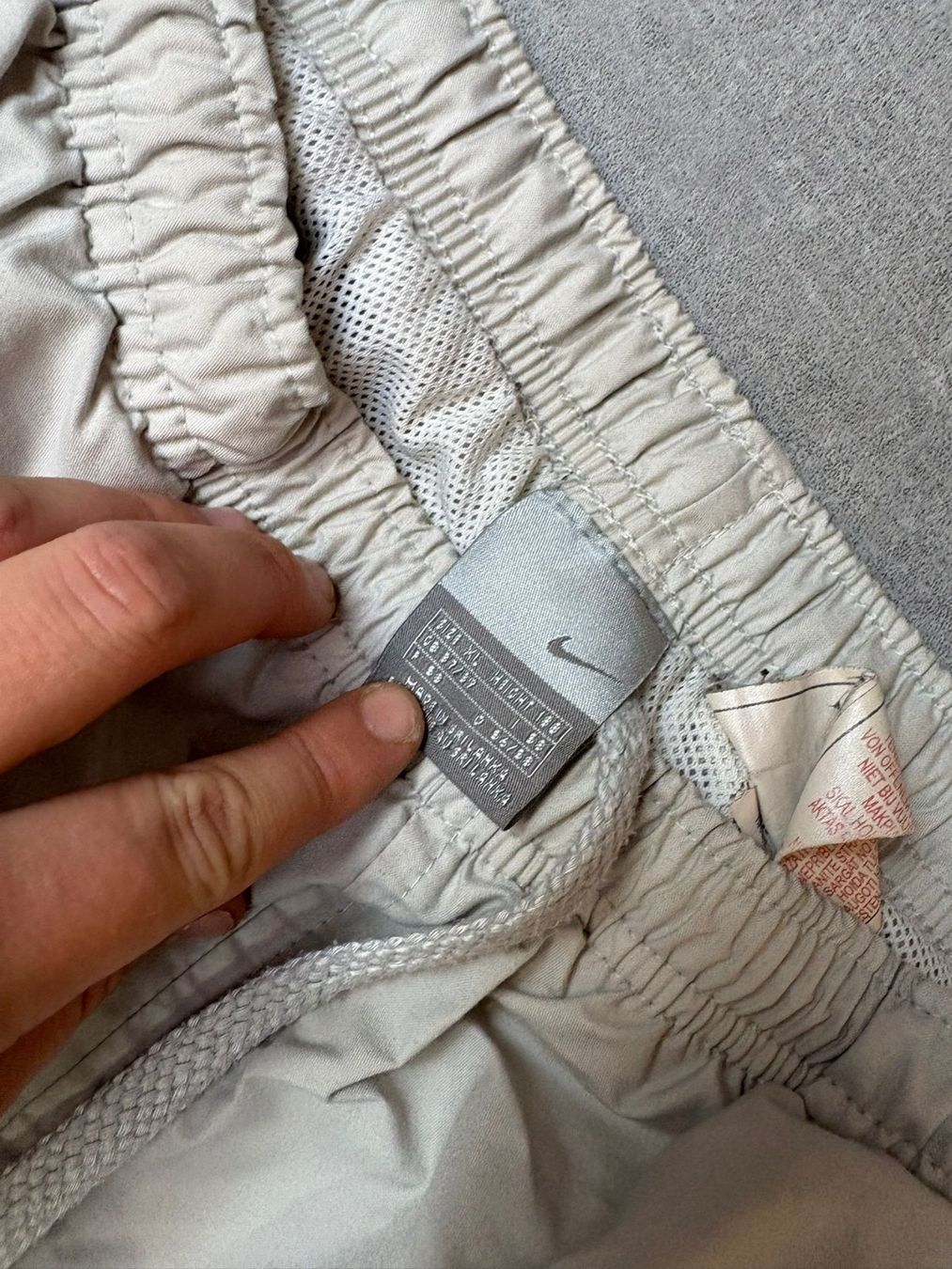 Nike Hosen: Nike Vintage Trackpants - Grösse XL – Gebraucht aus Werdenberg von hase.vintage 4