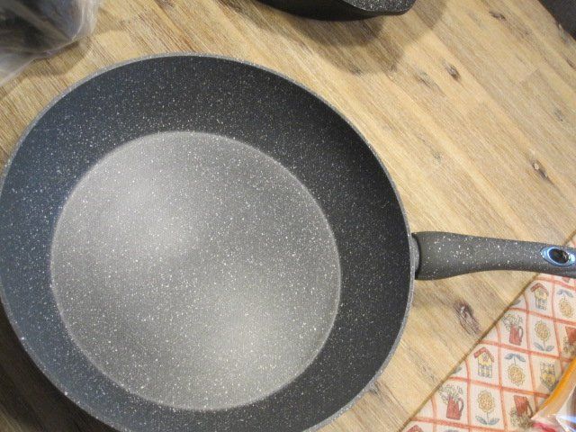 Padelle: Bratpfanne – Nuovo (secondo la descrizione) da Ehrendingen venduto da spanky11