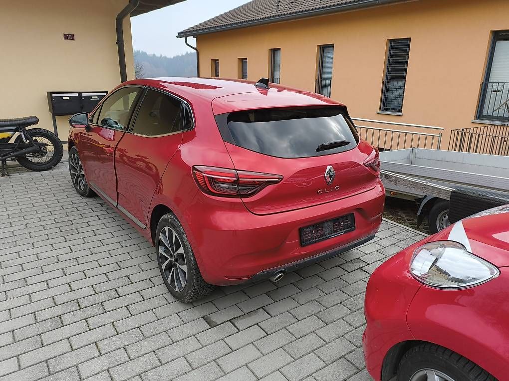 Autos: Cedo Leasing Renault Clio – Gebraucht aus Breno von Paterk 2