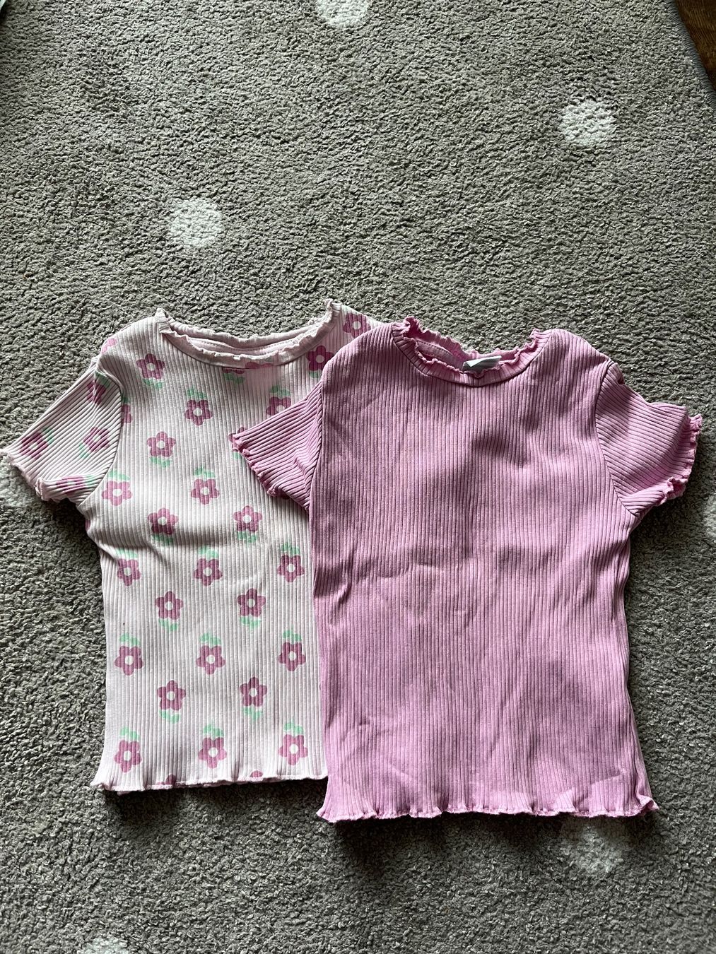 Camicette, T-shirt & Top: Schöne T-Shirts – Usato da Villnachern venduto da schudelinho