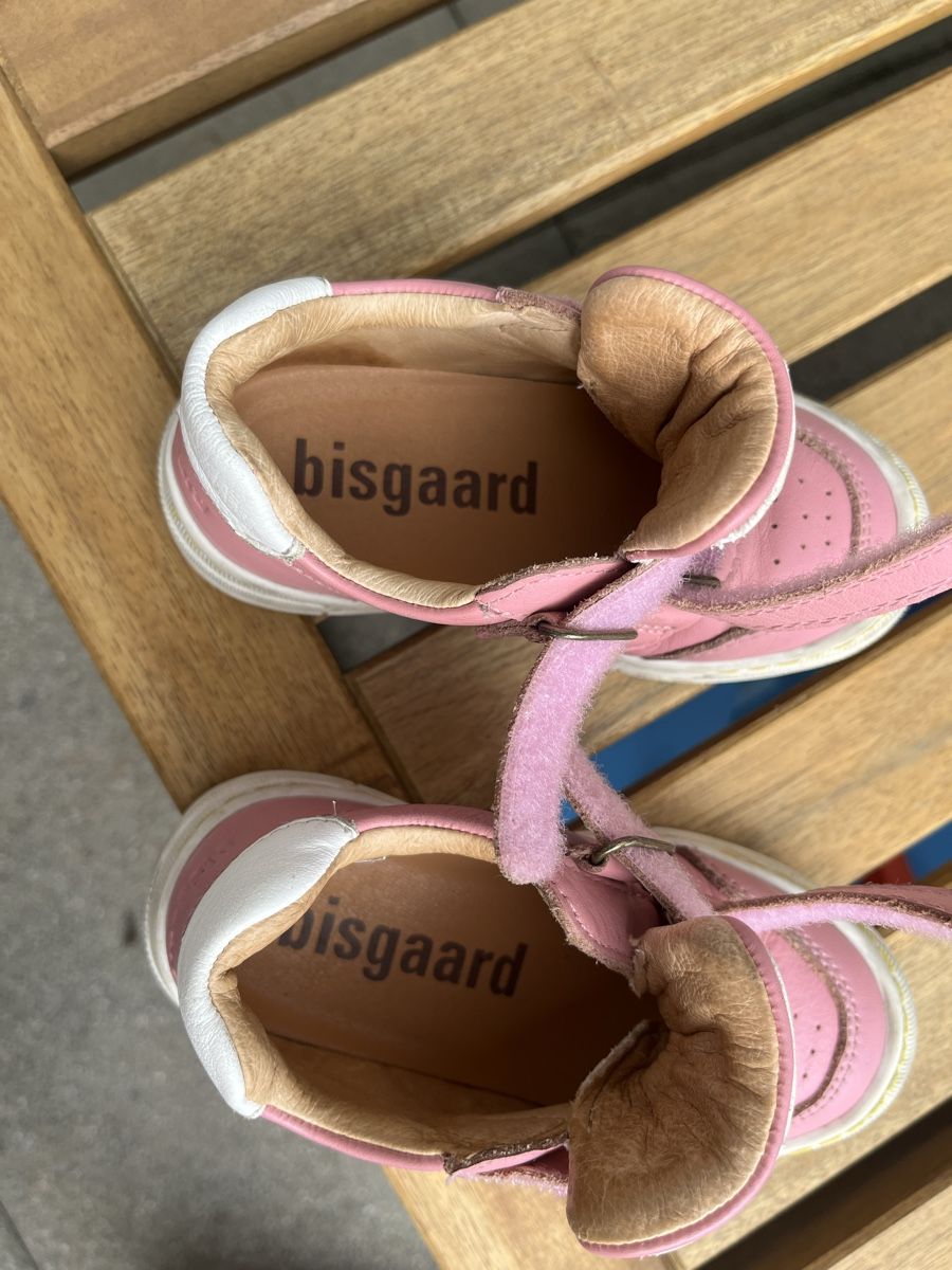 Bisgaard Chaussures garçon: Bisgaard Kinderschuhe, grösse 24  – D'occasion à Zürich par Loulou8048 1