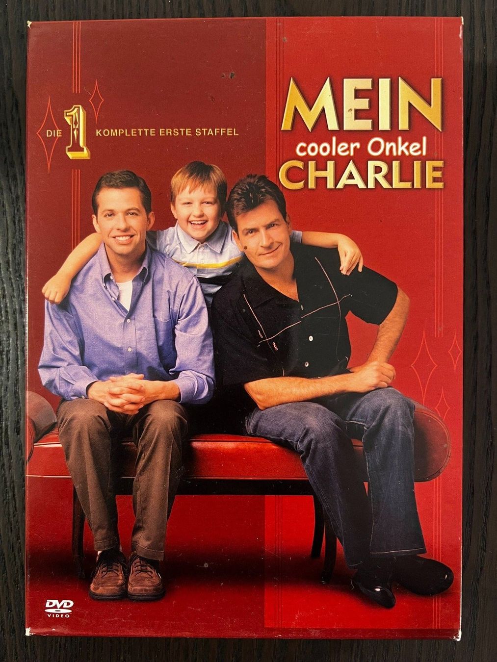 Tutti i DVDs: Two and a Half Men Staffel 1 – Usato da Zürich venduto da FilmFreunde