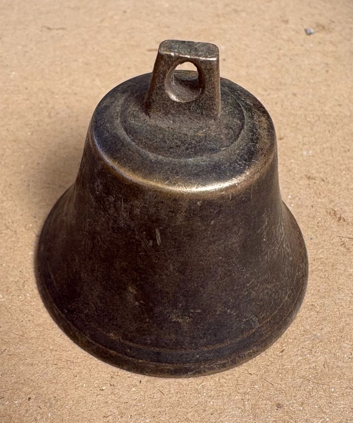 Campanacci mucche: VINTAGE GLÖGGLI – Difettoso da Ostermundigen venduto da wini63 2