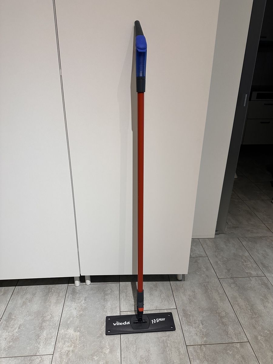 Vileda Altro in Apparecchi per la pulizia: Vileda 1-2 Spray Wischbezug Mop  – Nuovo (secondo la descrizione) da Birsfelden venduto da goe_fg6r