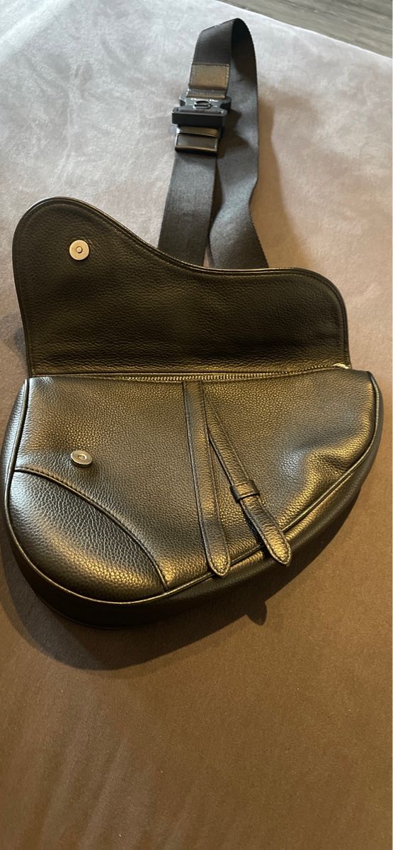 Dior Taschen: Dior Saddle Bag Leder Schwarz Herren – Gebraucht aus Engelburg von pas_m99r 4