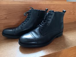 Schwarze Lederstiefeletten, Gr. 38