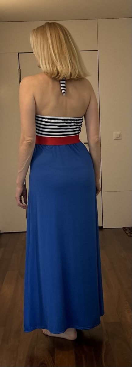 Kleider: Sommer Maxidress mit Neckholder M  – Gebraucht aus St. Gallen von jojan