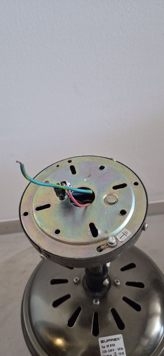 Ventilateurs: Deckenventilator 4 Blatt in Rattan Optik – Défectueux à Brunnen par Fredlenzo 2