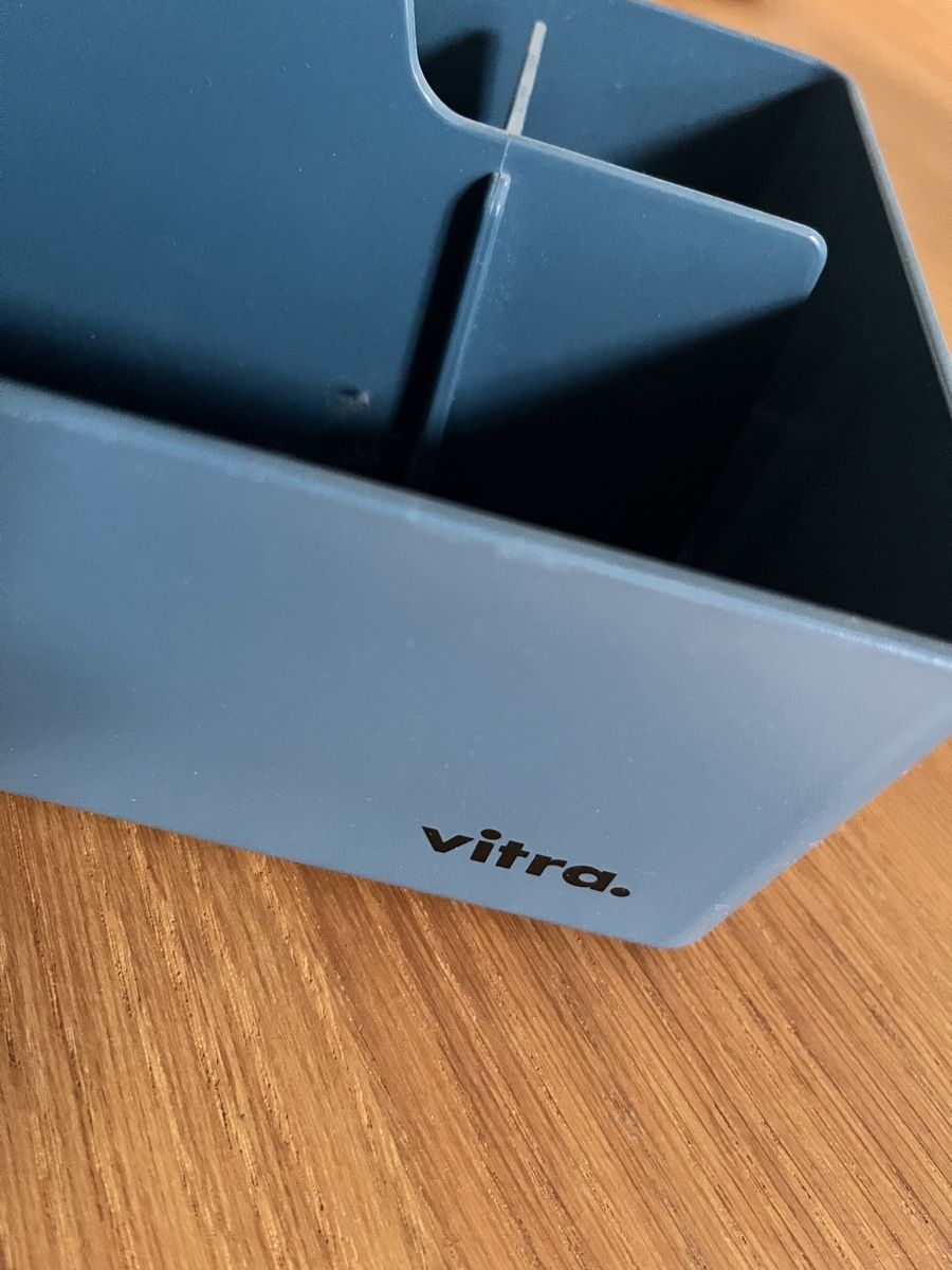 Vitra Tutte le decorazioni: 2 Vitra Toolbox Aufbewahrungsboxen orange und blau – Nuovo (secondo la descrizione) da Zürich venduto da tscharrlii 5