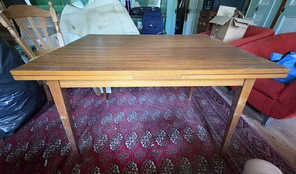 Tables: Esstisch – D'occasion à Langenthal par and_xq2q