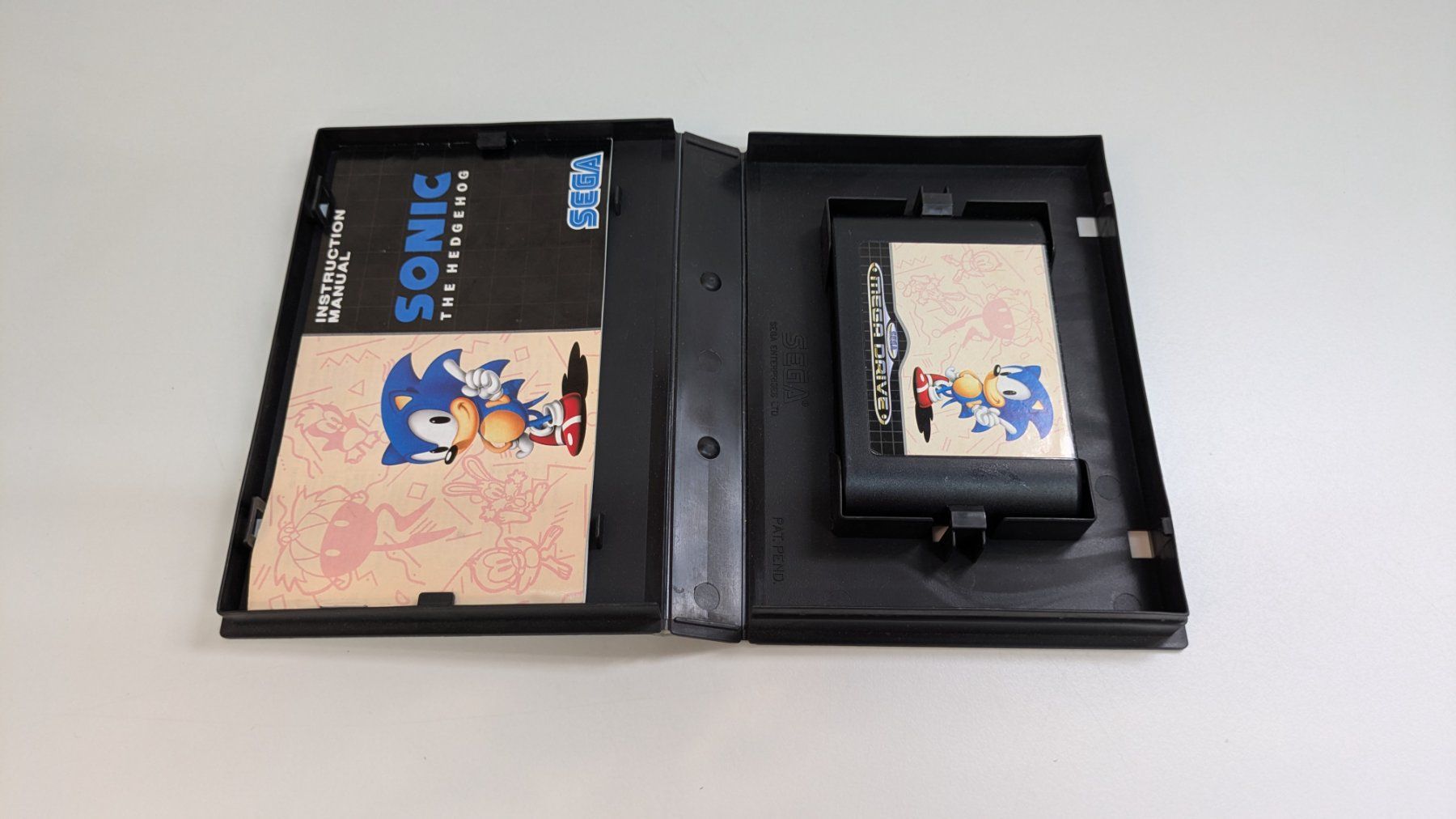Sega Spiele: 4 SEGA Mega Drive Games, Sonic und Mortal Kombat – Gebraucht aus Menziken von mame18 2