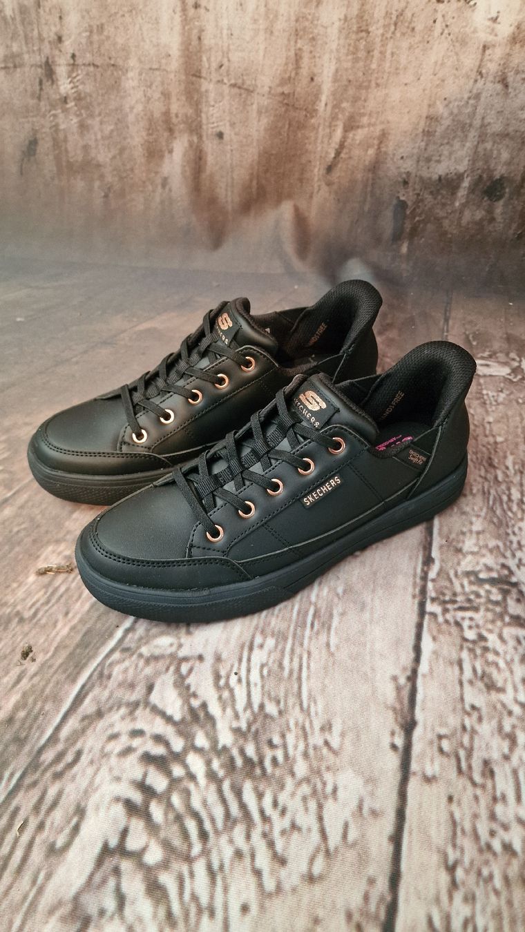 Skechers Scarpe da uomo: Skechers Schwarz Handfree Gr 39 – Nuovo (secondo la descrizione) da goldach venduto da seegoldi13