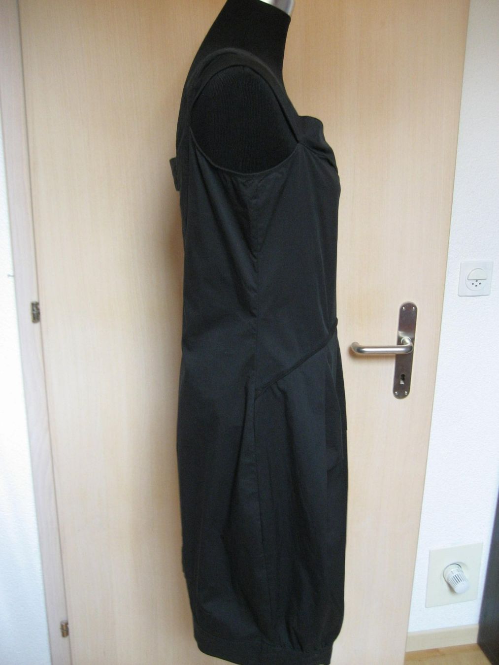 Kleider: Robe stretch Eliane et Léna taille 40 – Gebraucht aus Delémont von marryb 3