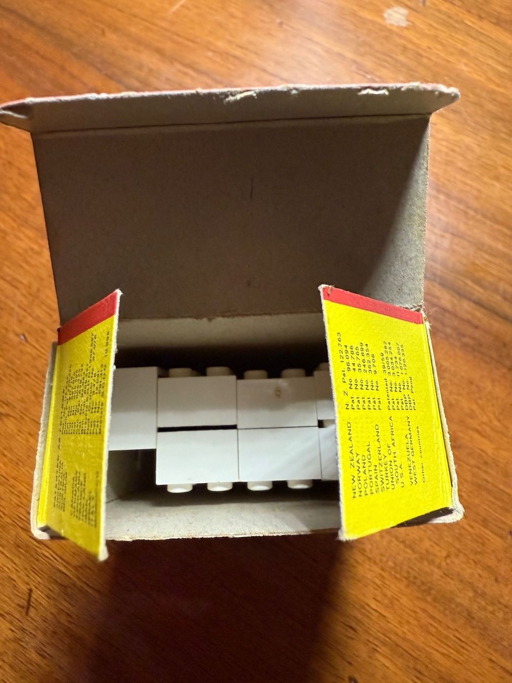 Lego Kit di costruzioni: Lego system 215 nuovo bianco – Usato da Biasca venduto da Blenio71 3