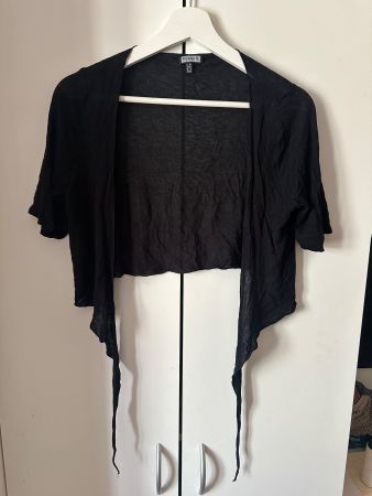 Bolero Kenny S. schwarz Grösse 34/36 kurzarm guter Zustand