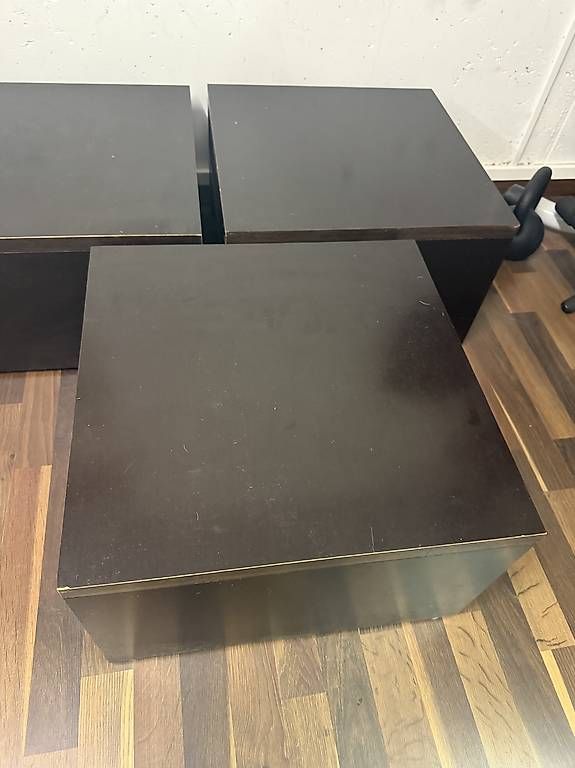 Tavoli: 3x Kleine Tische aus Holz – Usato da Rümlang venduto da NeomiM 1