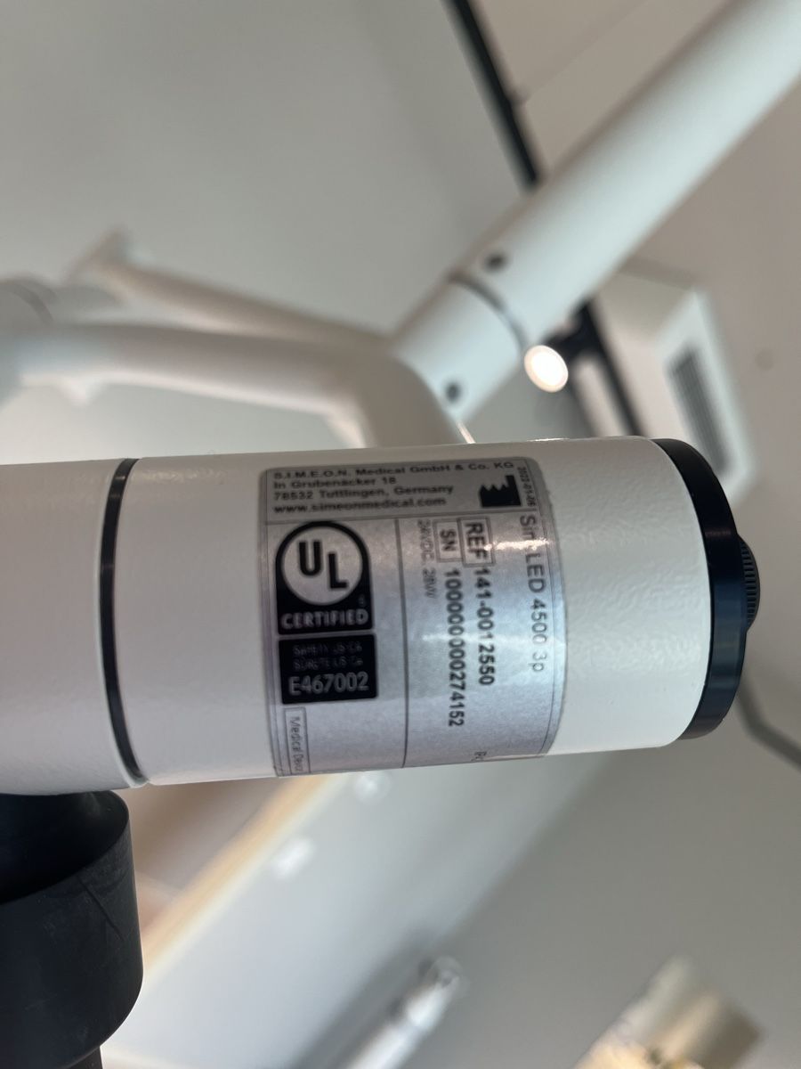 Appareils médicaux: Op Decken Lampe – D'occasion à Greppen par Francoierardi 2