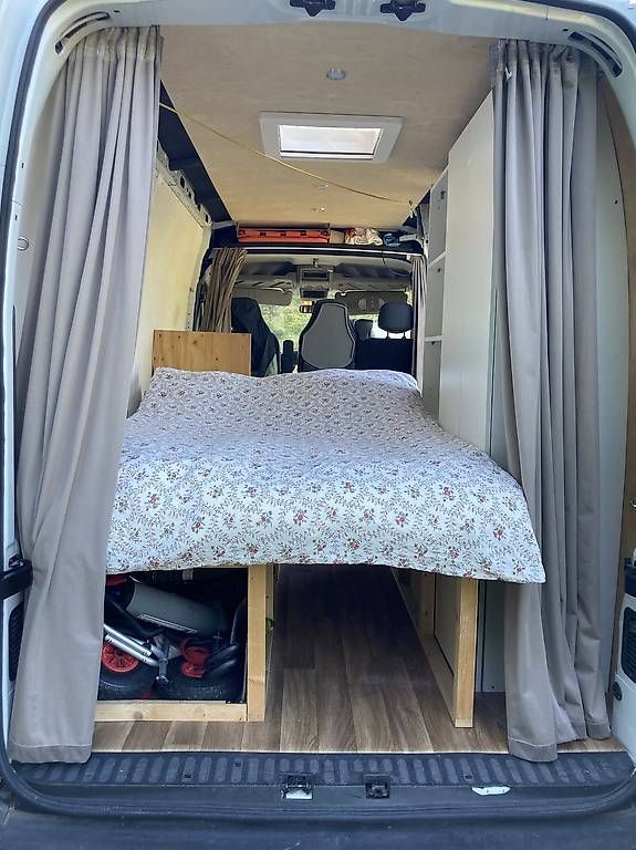 Veicoli da campeggio: Camper Renault Master - ab MFK – Usato da Zürich venduto da samuelkn 1