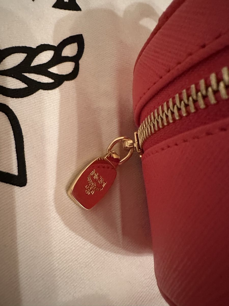 Mcm Sacs femmes: MCM Schmuck Etui  – D'occasion à Bern par Ruhrallee 2