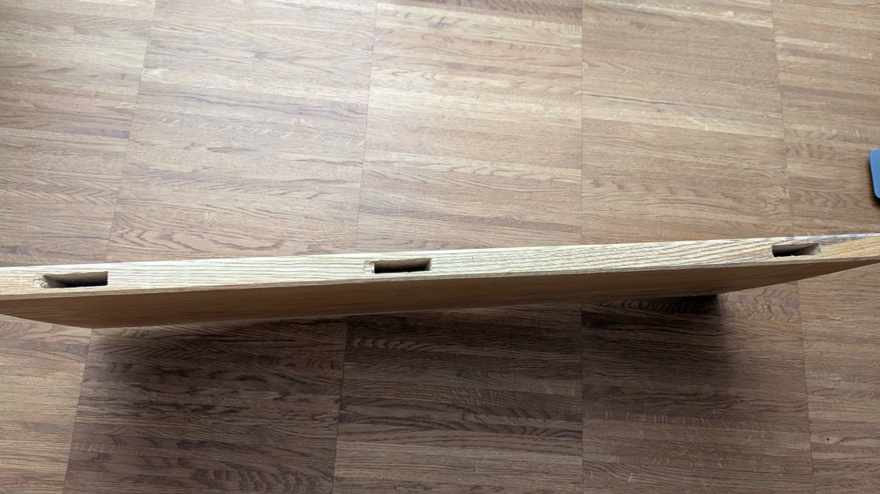 Regale: Schwebendes Wandregal "Rustikal" Eichenholz (80x30cm) – Gebraucht aus Zürich von mar_f5dp 4