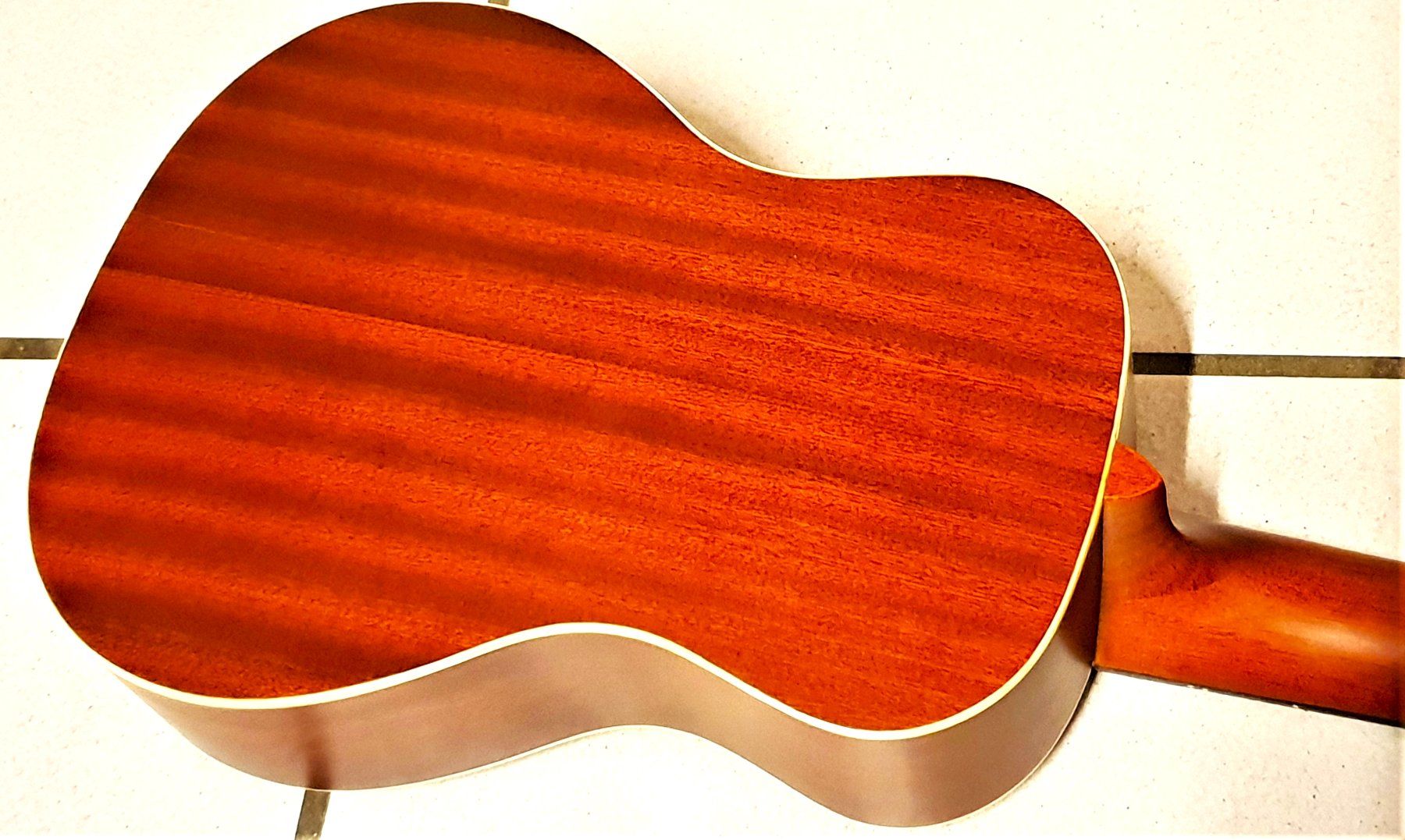 Musikinstrumente: Concert-Ukulele  ORTEGA  RU 11 mit Etui – Neu (gemäss Beschreibung) aus Wöschnau von Musikhaus-Luethy5012 4