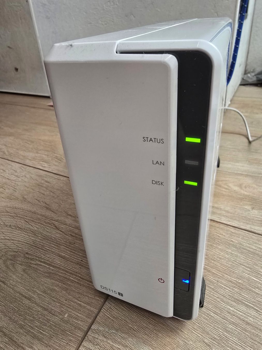 Synology Server: Synology DS115j, ohne HD – Gebraucht aus Olten von Triologyblue 1