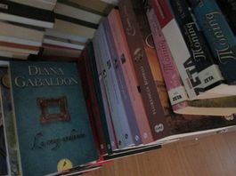 Diverse Bücher in spanischer Sprache, Teil 2 (2082-TJZ)