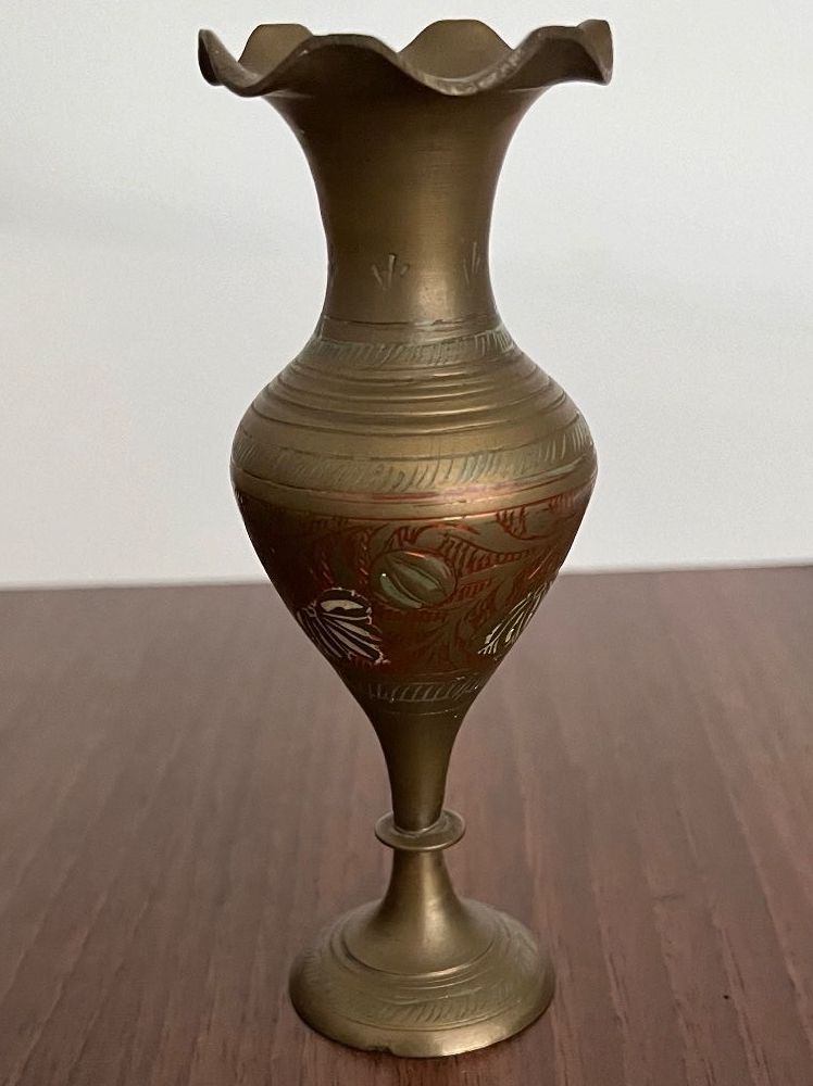 Vasen & Gefässe: Schöne Indische MESSING-MINI-VASE / Top-Zustand! – Gebraucht aus Islikon von sav_m8xk
