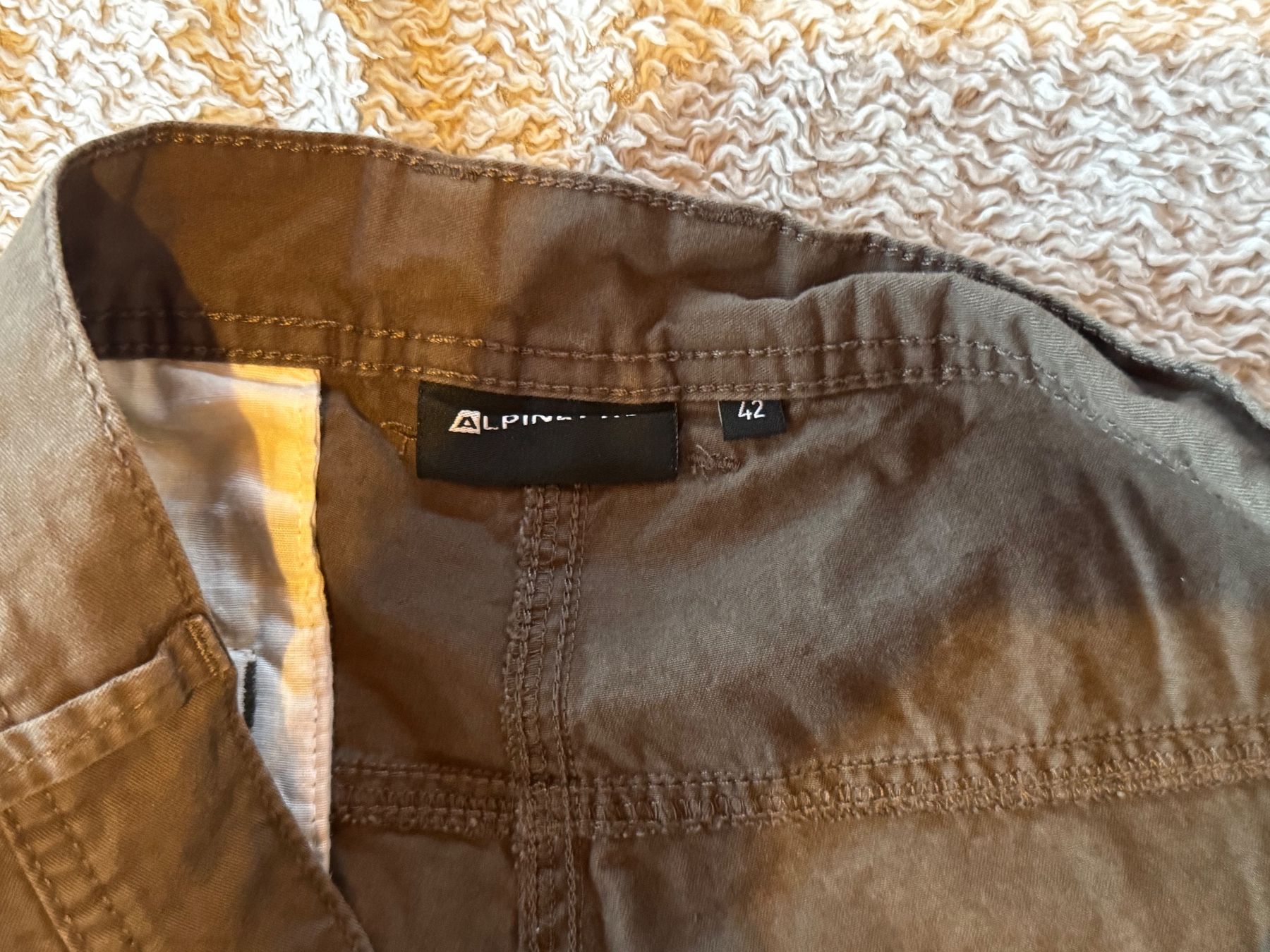 Alpine Pantaloni: Alpine Pro short gr. 42 – Usato da Ovronnaz venduto da Etagne68 2