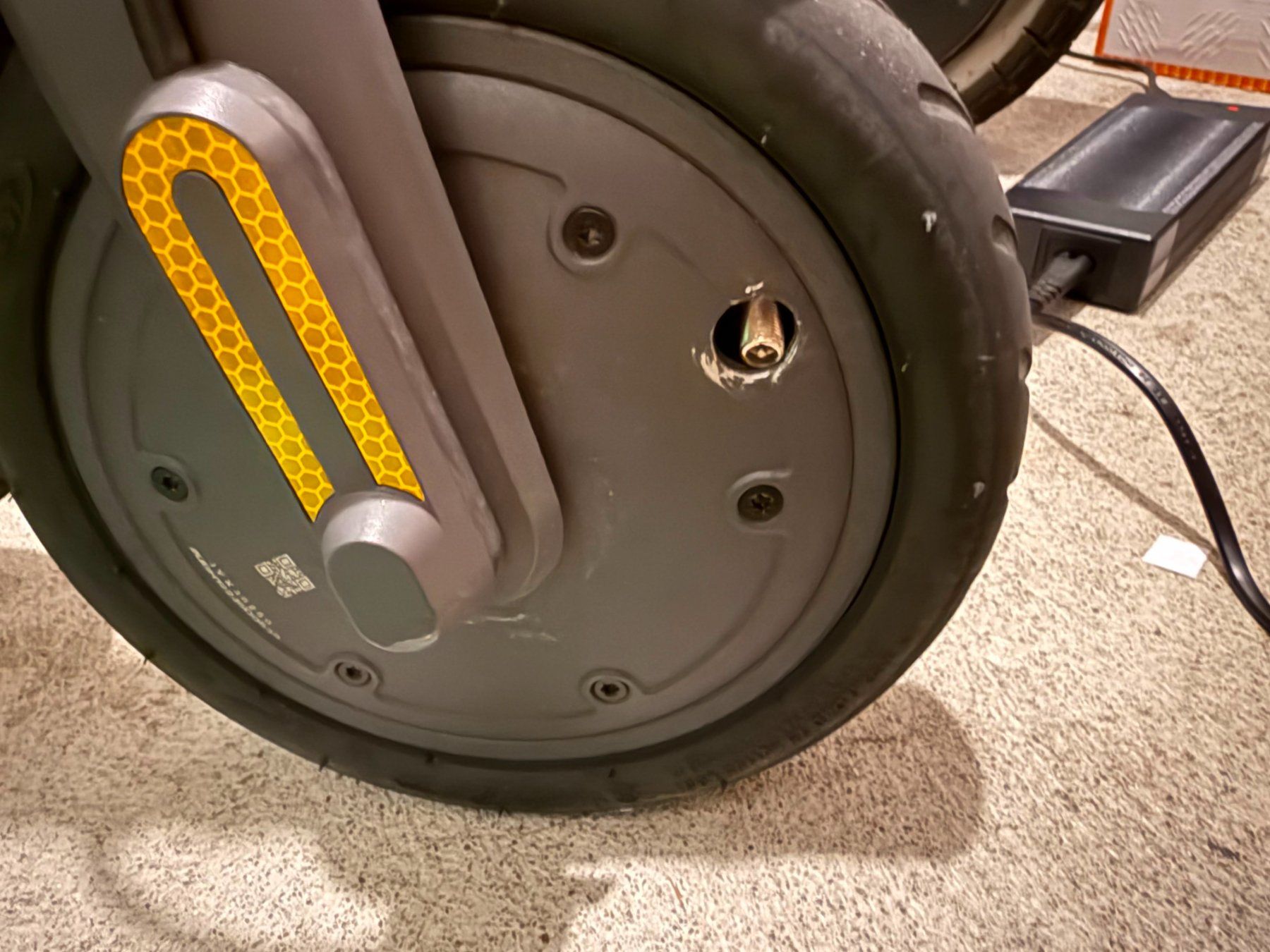 Scooter: Xiaomi Essential Elektro Scooter – Usato da Stein AG venduto da issun83 4