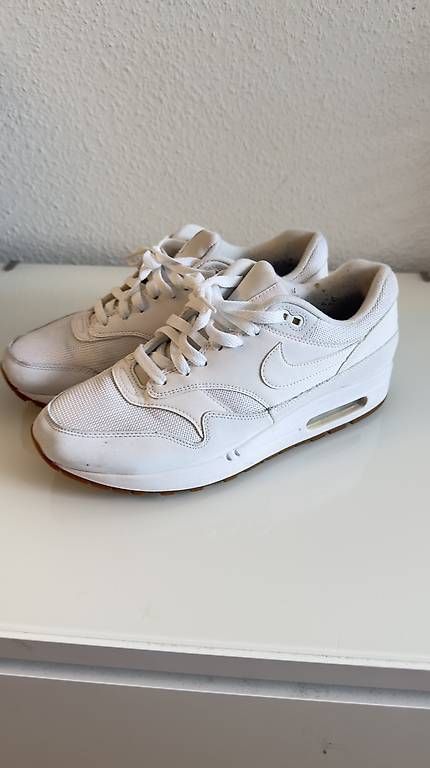 Scarpe da uomo: Schuhe Sneakers Nike Air Max 1 42,5 – Usato da Liestal venduto da phe_8r98