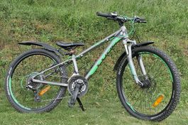 Cube Kinderfahrrad 24" für ca. 9 bis 11-jährige geeignet