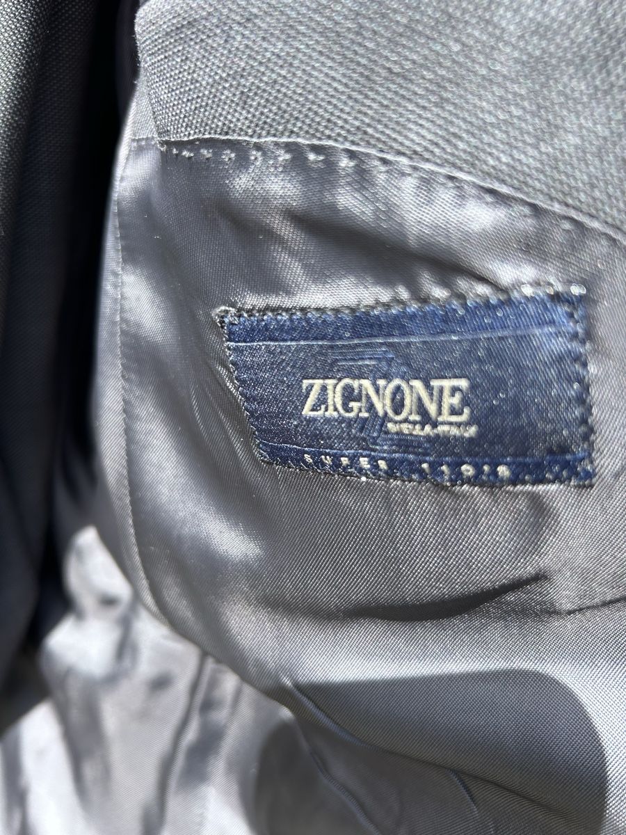 Lotti di vestiti: Costume Zignone super 110S – Usato da Le Grand-Saconnex venduto da titeufste 3