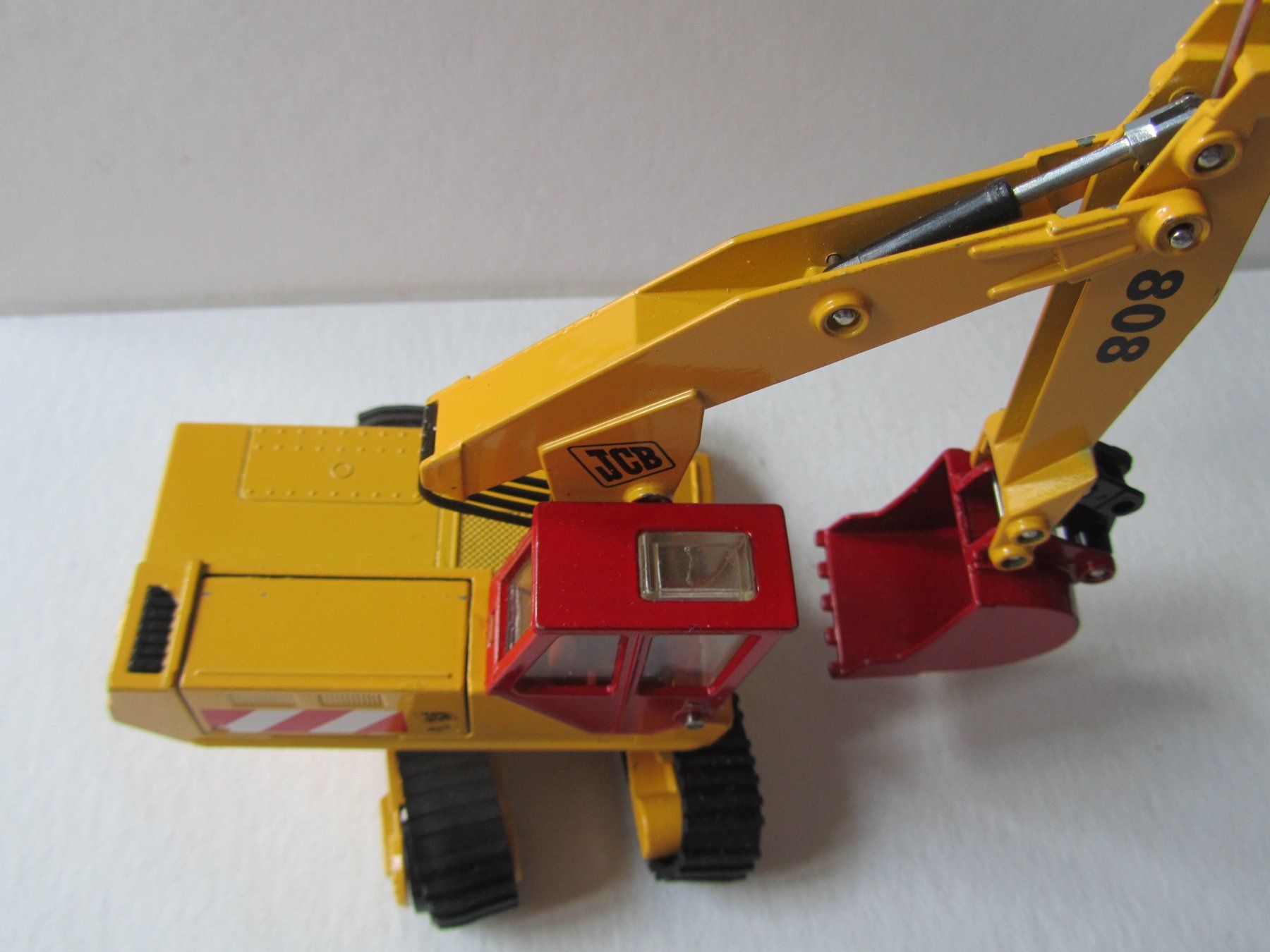 Matchbox Voitures modèles: JCB 808 Bagger, Matchbox Super Kings – D'occasion à Weiningen ZH par dietsch57 5