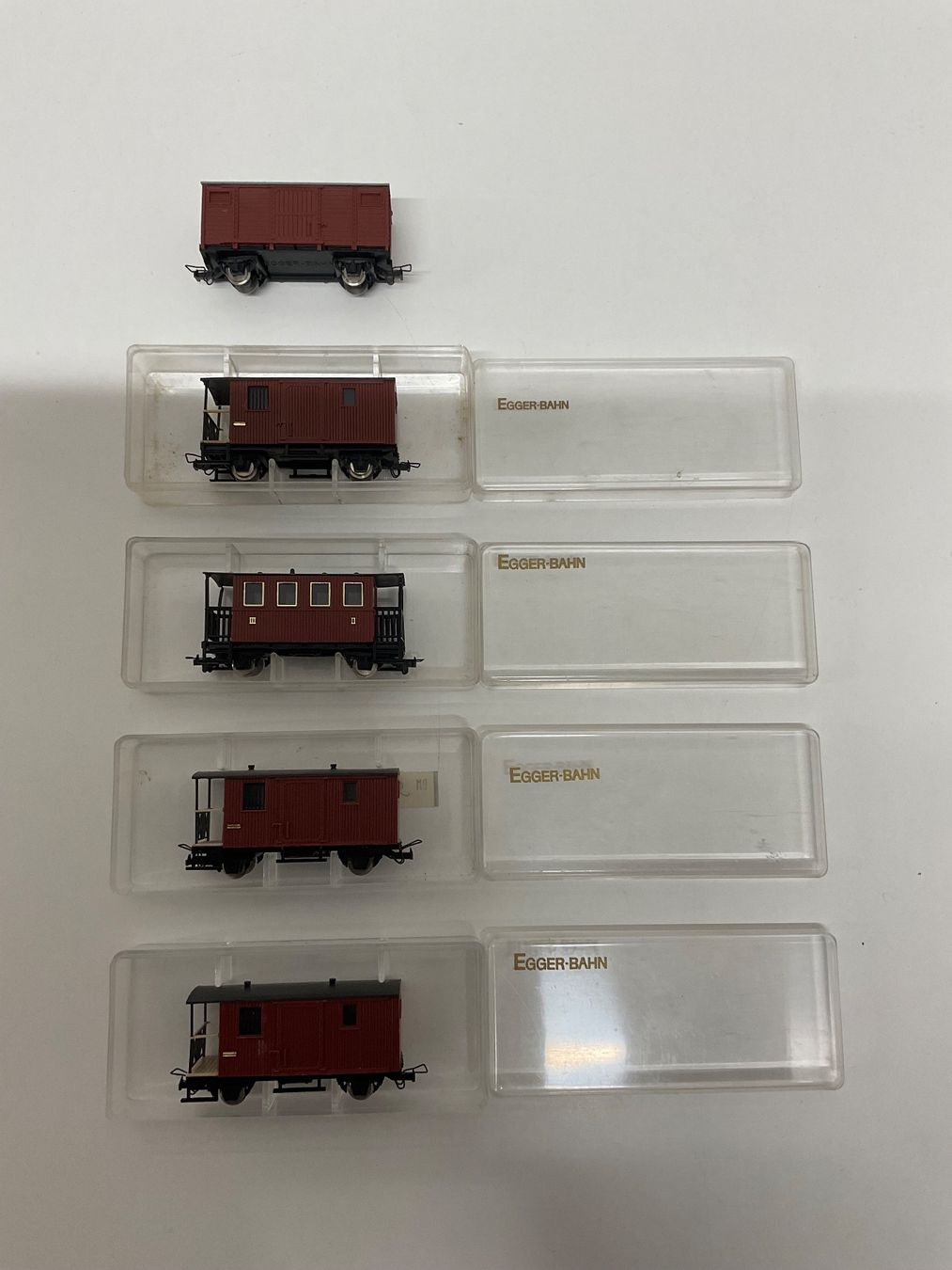 Egger-Bahn Modelleisenbahnen: Egger Bahn, 5 Wagen, mit und ohne Verpackung, Bespielt – Gebraucht aus Chur von Chur75